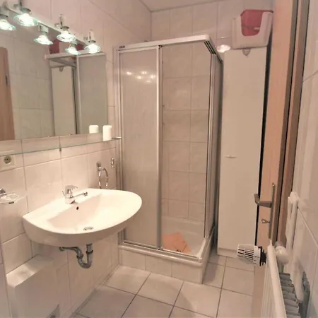 Residenz Oasis Apartamento *